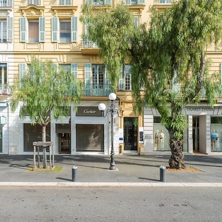 Renting - Verdun - Designer Cocoon Massena Calm Air Conditioning Lejlighed